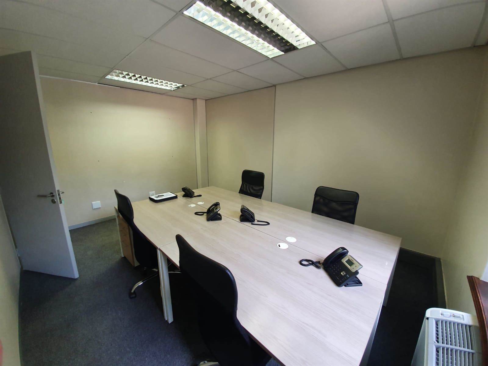 34  m² Commercial space in Fourways photo number 10