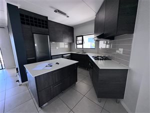 3 Bed Apartment in Westlake Eco-Estate