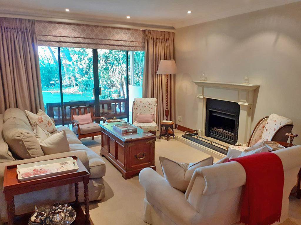 4 Bed House in Hurlingham photo number 5
