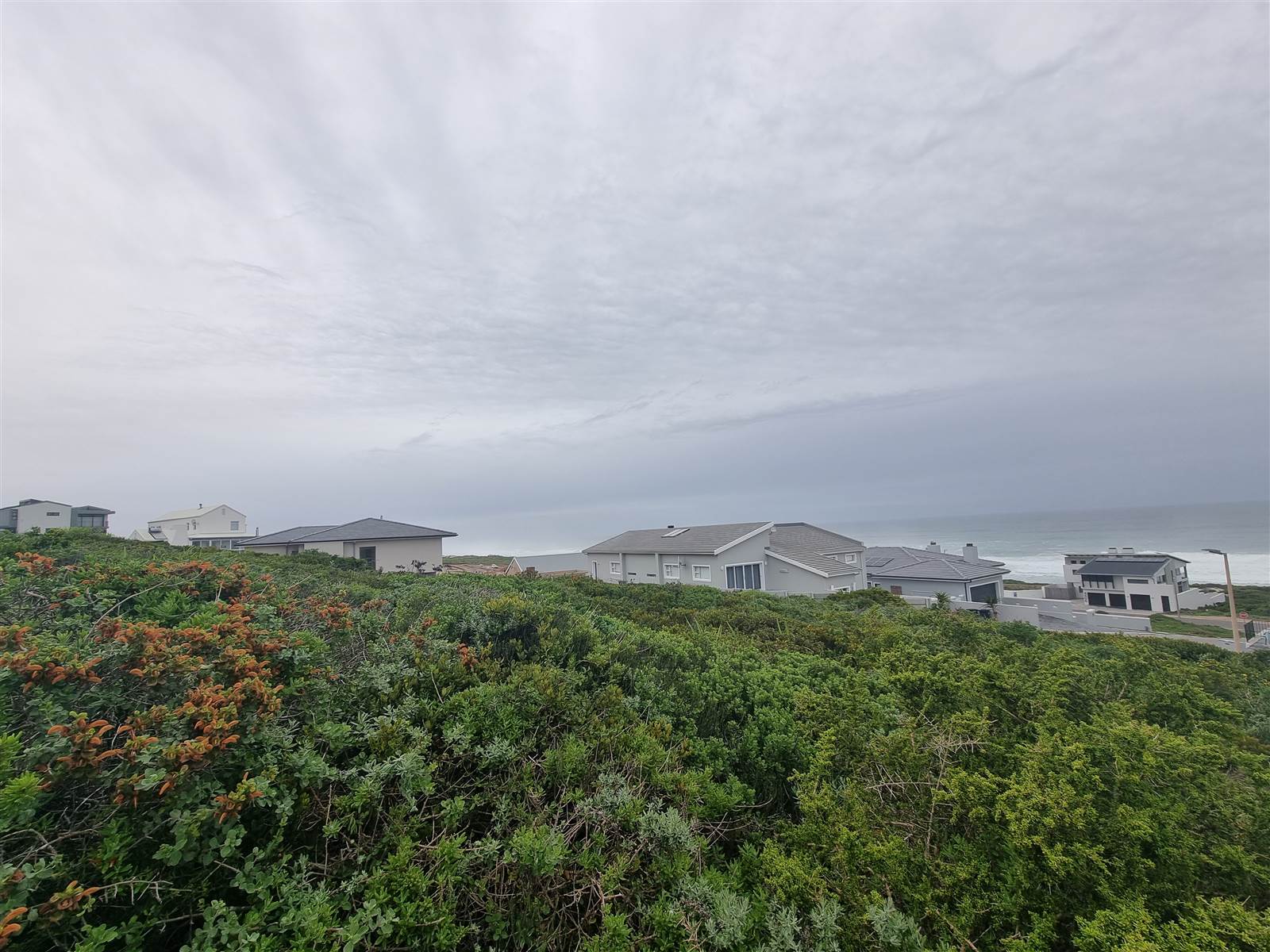 897 m² Land available in Yzerfontein photo number 1