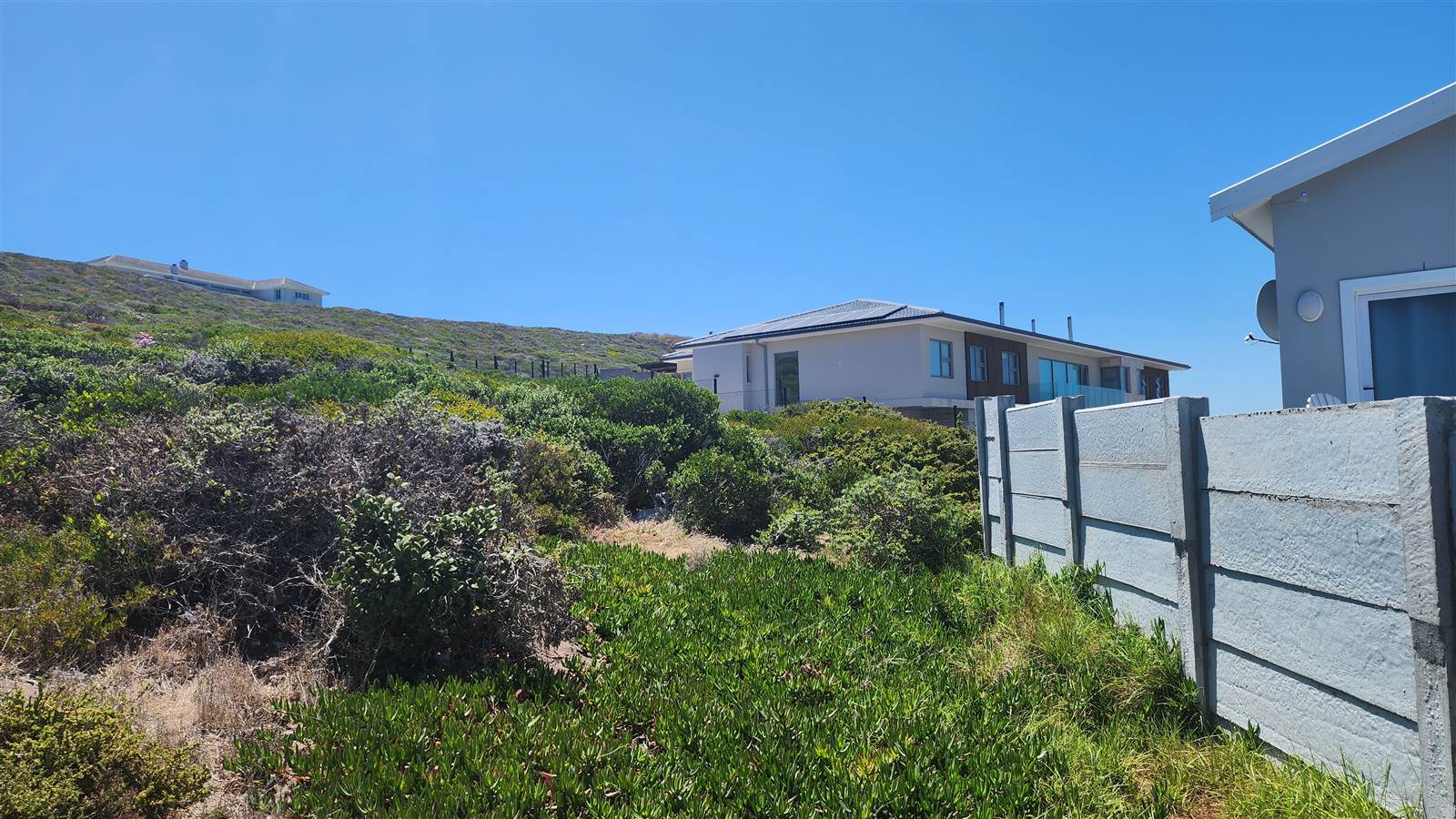 897 m² Land available in Yzerfontein photo number 4