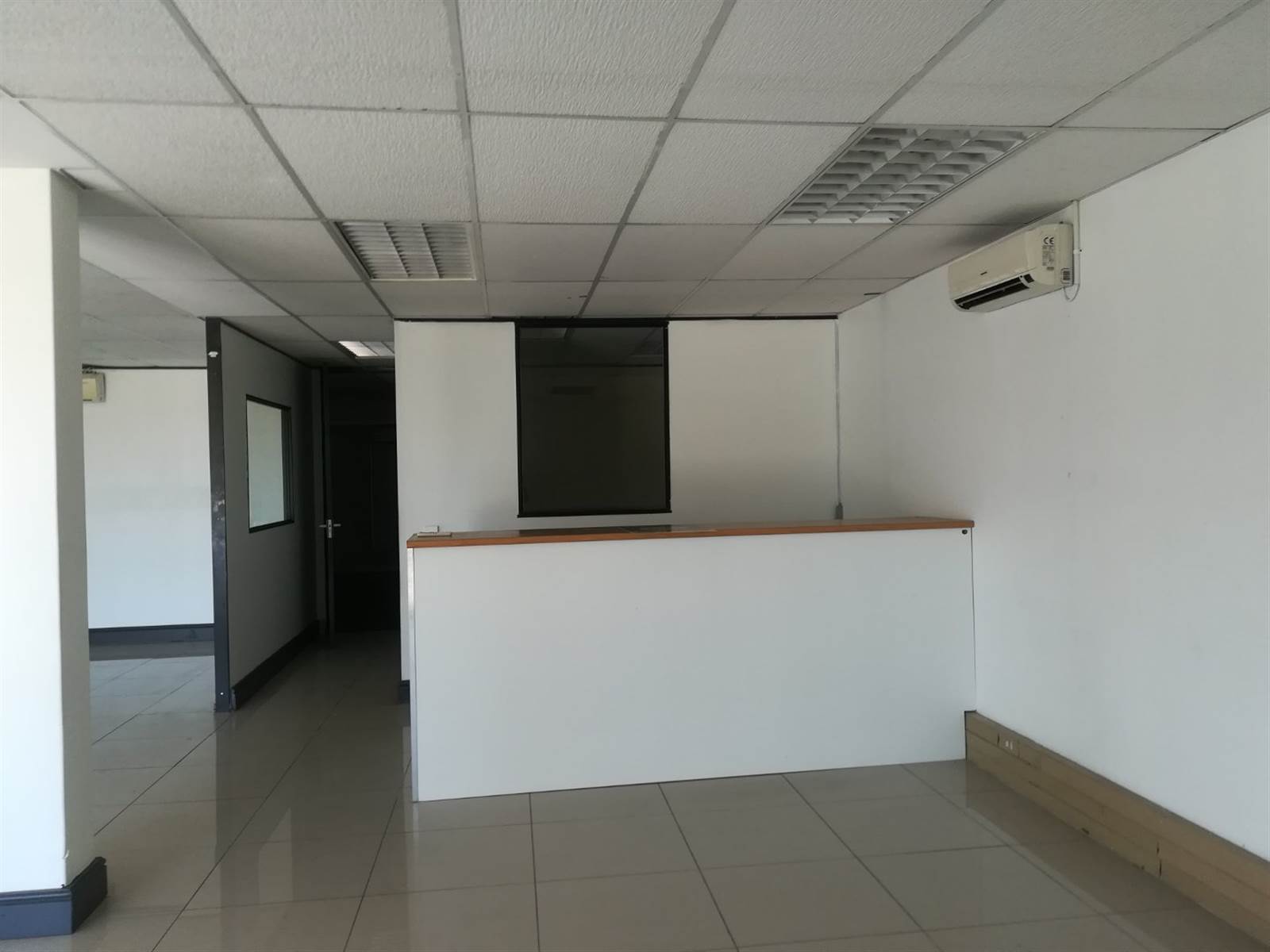 120  m² Commercial space in Paarden Eiland photo number 6