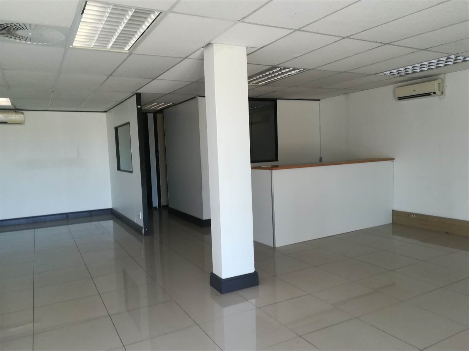 120  m² Commercial space in Paarden Eiland photo number 7