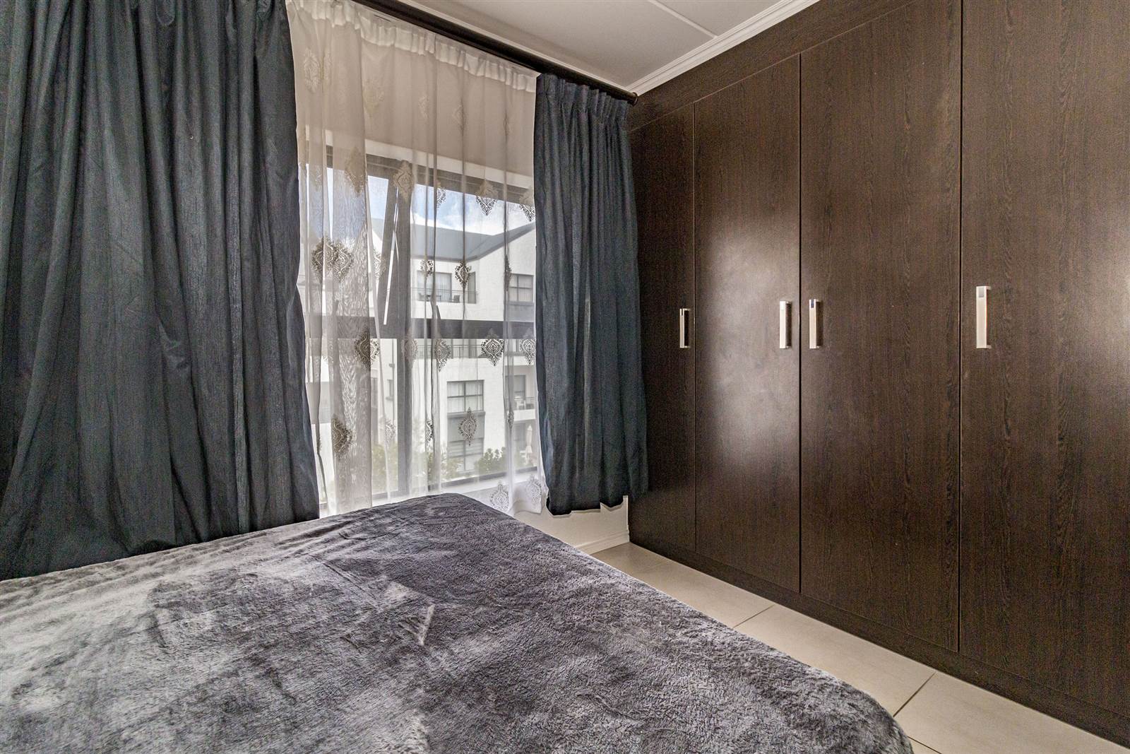 2 Bed Apartment in De Velde photo number 14