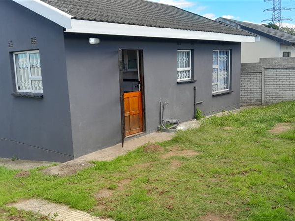 2 Bedroom House 2 Bedroom House