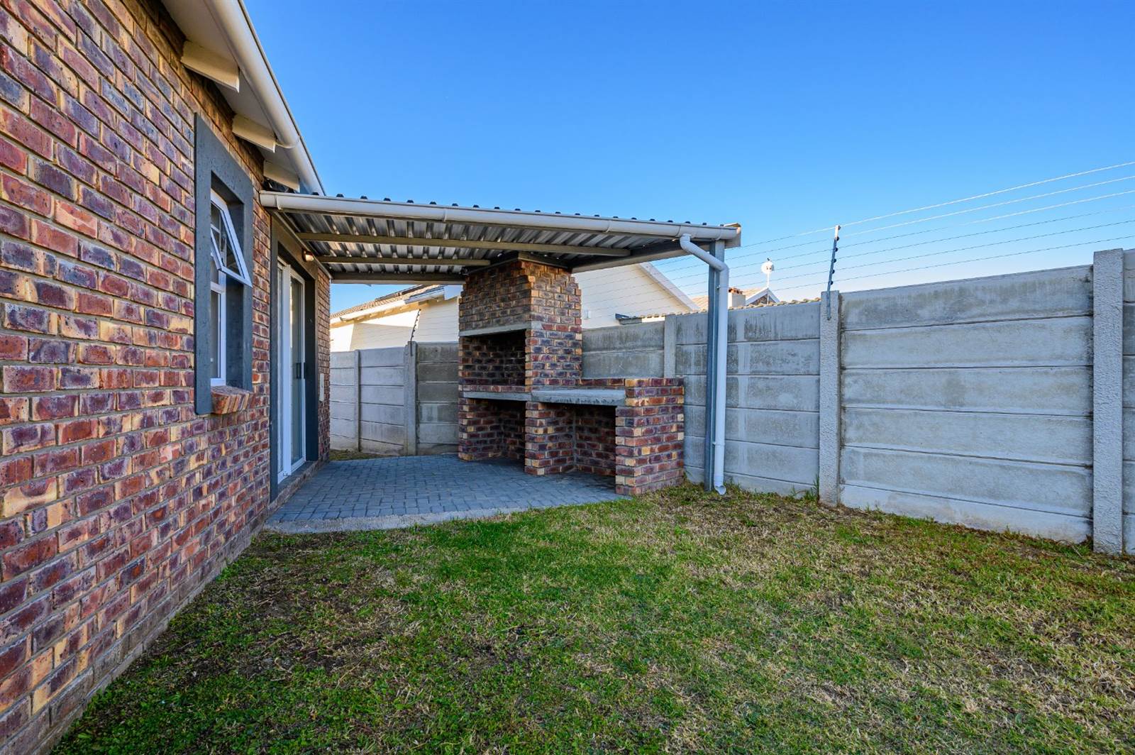 3 Bed House in Parsons Ridge photo number 9