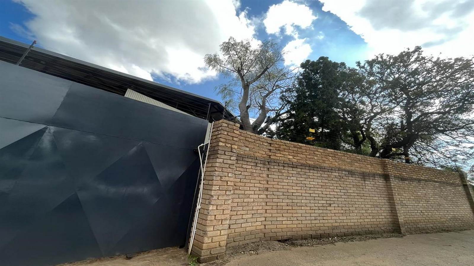 650  m² Industrial space in Rustenburg Central photo number 12