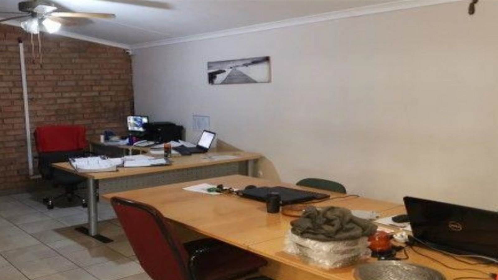 650  m² Industrial space in Rustenburg Central photo number 24