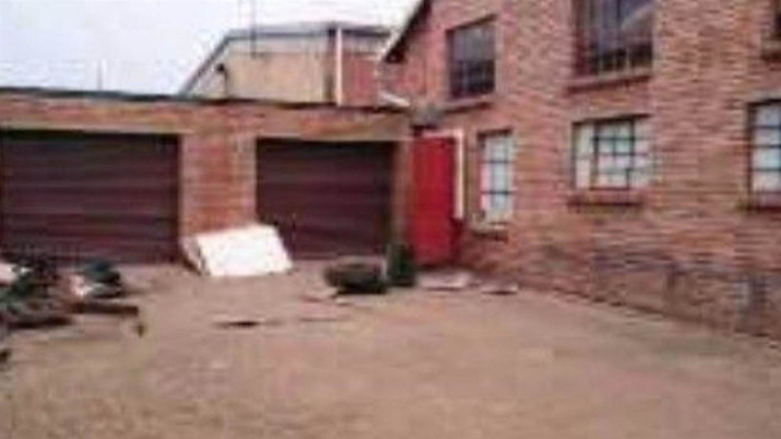 650  m² Industrial space in Rustenburg Central photo number 23