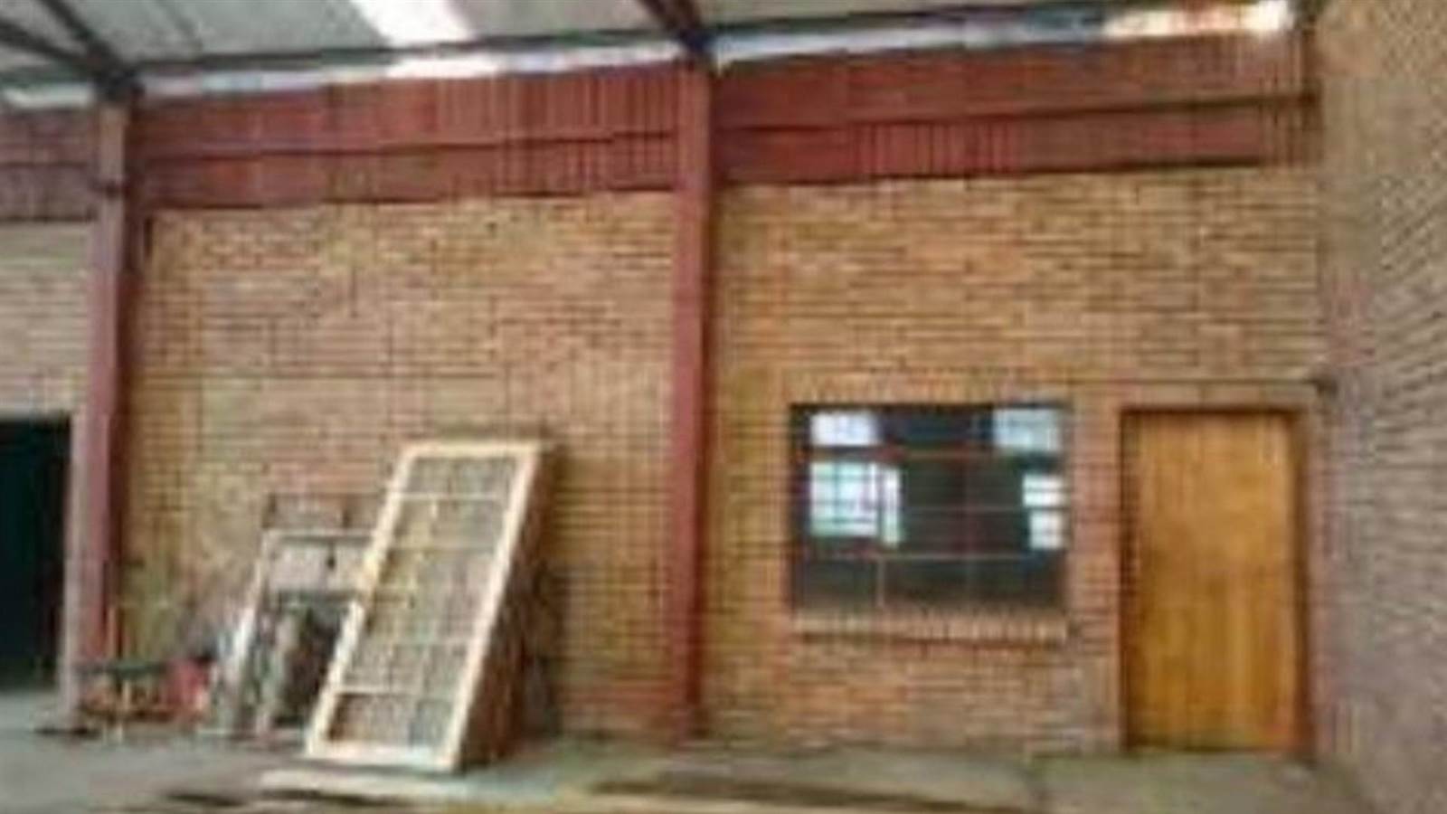650  m² Industrial space in Rustenburg Central photo number 17