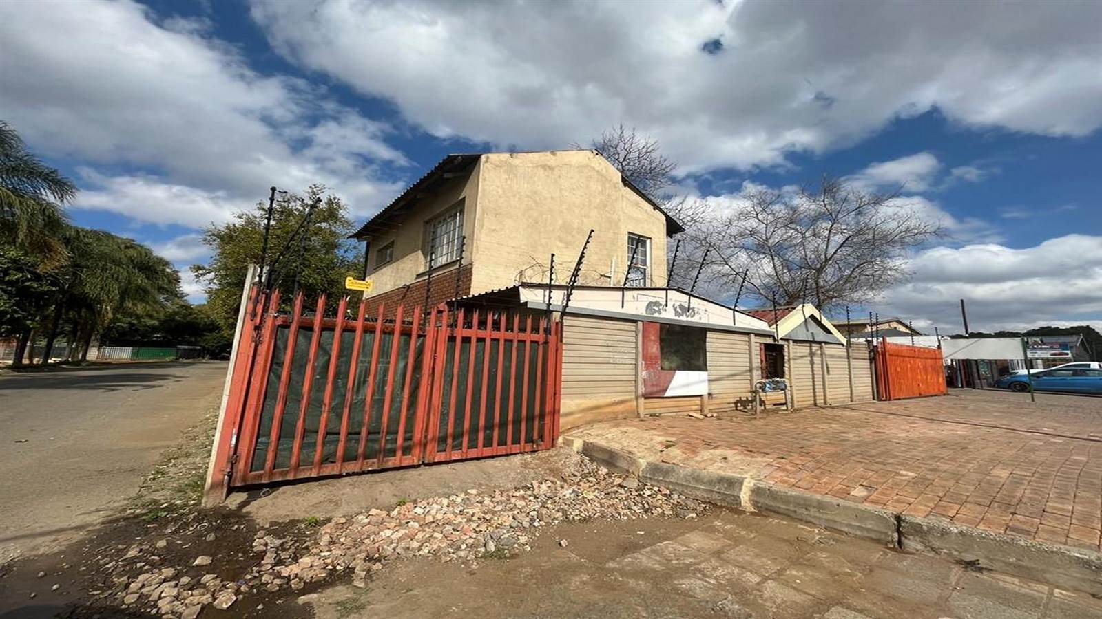 650  m² Industrial space in Rustenburg Central photo number 5
