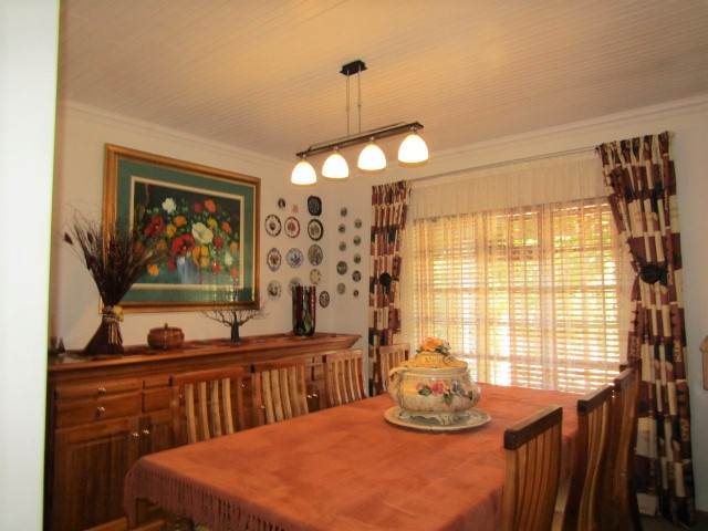 4 Bed House in Calitzdorp photo number 3