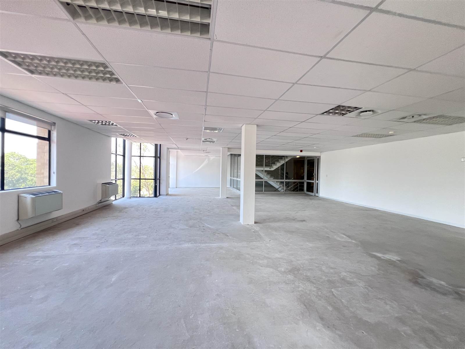 429  m² Commercial space in Plattekloof photo number 7