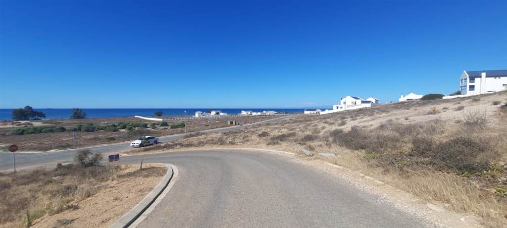 481 m² Land available in Da Gama Bay photo number 7