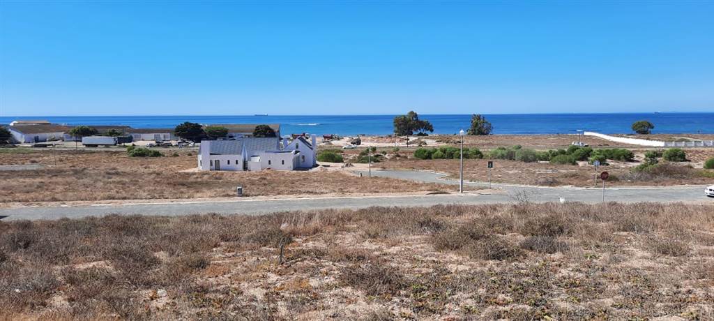 481 m² Land available in Da Gama Bay photo number 9