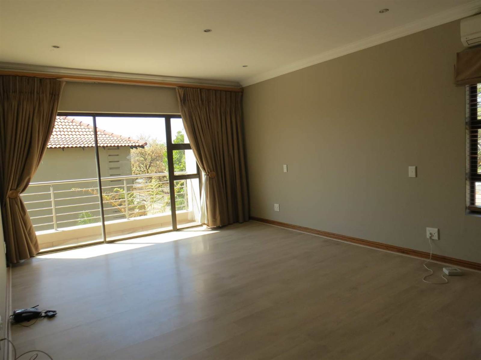 3 Bed House in Greenstone Hill photo number 23