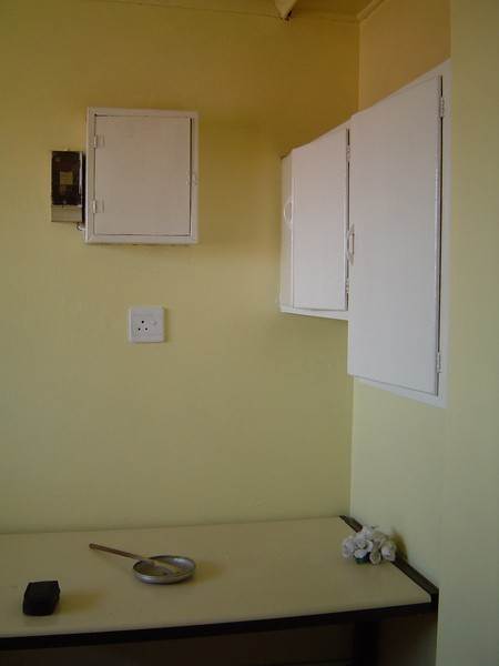 2 Bed Flat in Rosettenville photo number 3
