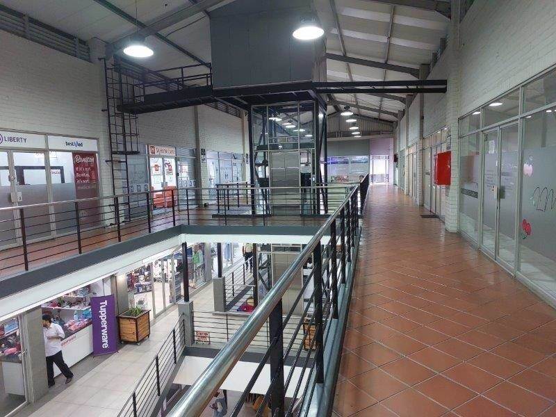 57  m² Commercial space in Pietermaritzburg Central photo number 2