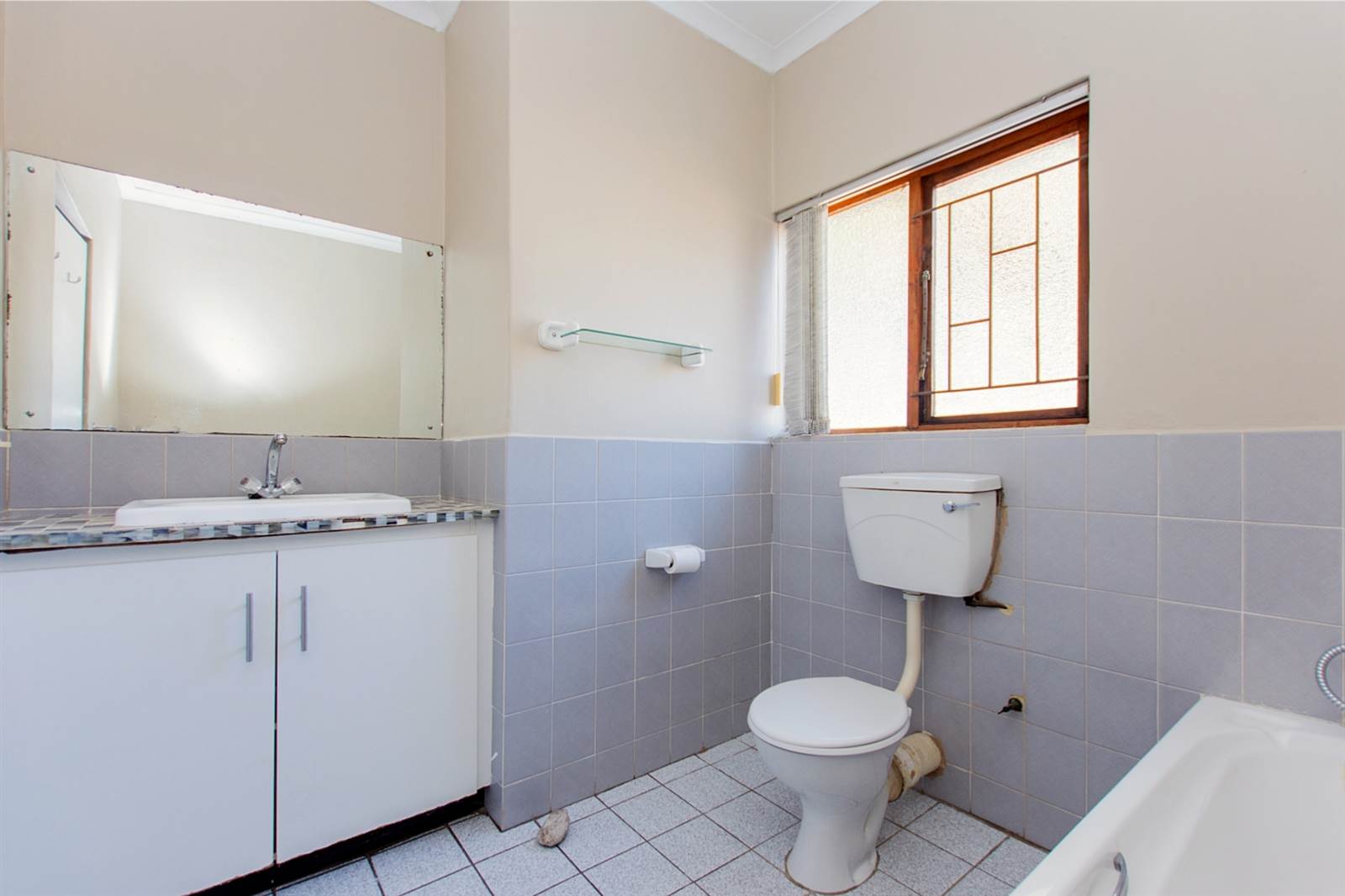 3 Bed House in Port Owen photo number 18