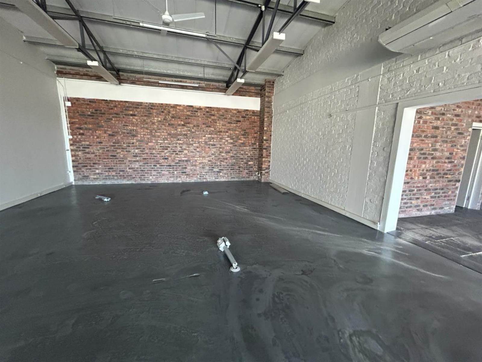 150  m² Commercial space in Tokai photo number 10
