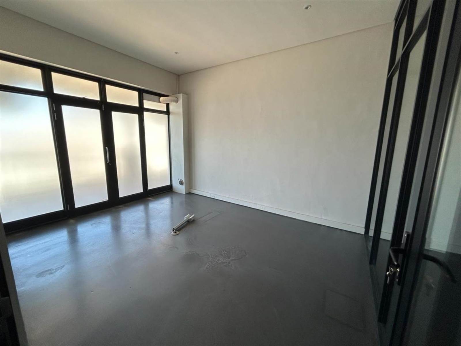 150  m² Commercial space in Tokai photo number 6