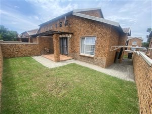 3 Bed Townhouse in Honey Park