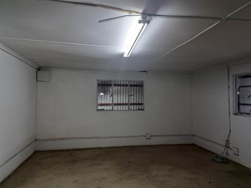 168  m² Commercial space in Pietermaritzburg Central photo number 8