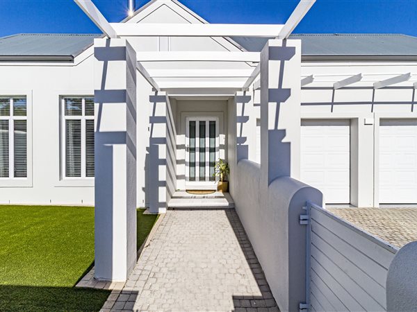 3 Bedroom House 3 Bedroom House