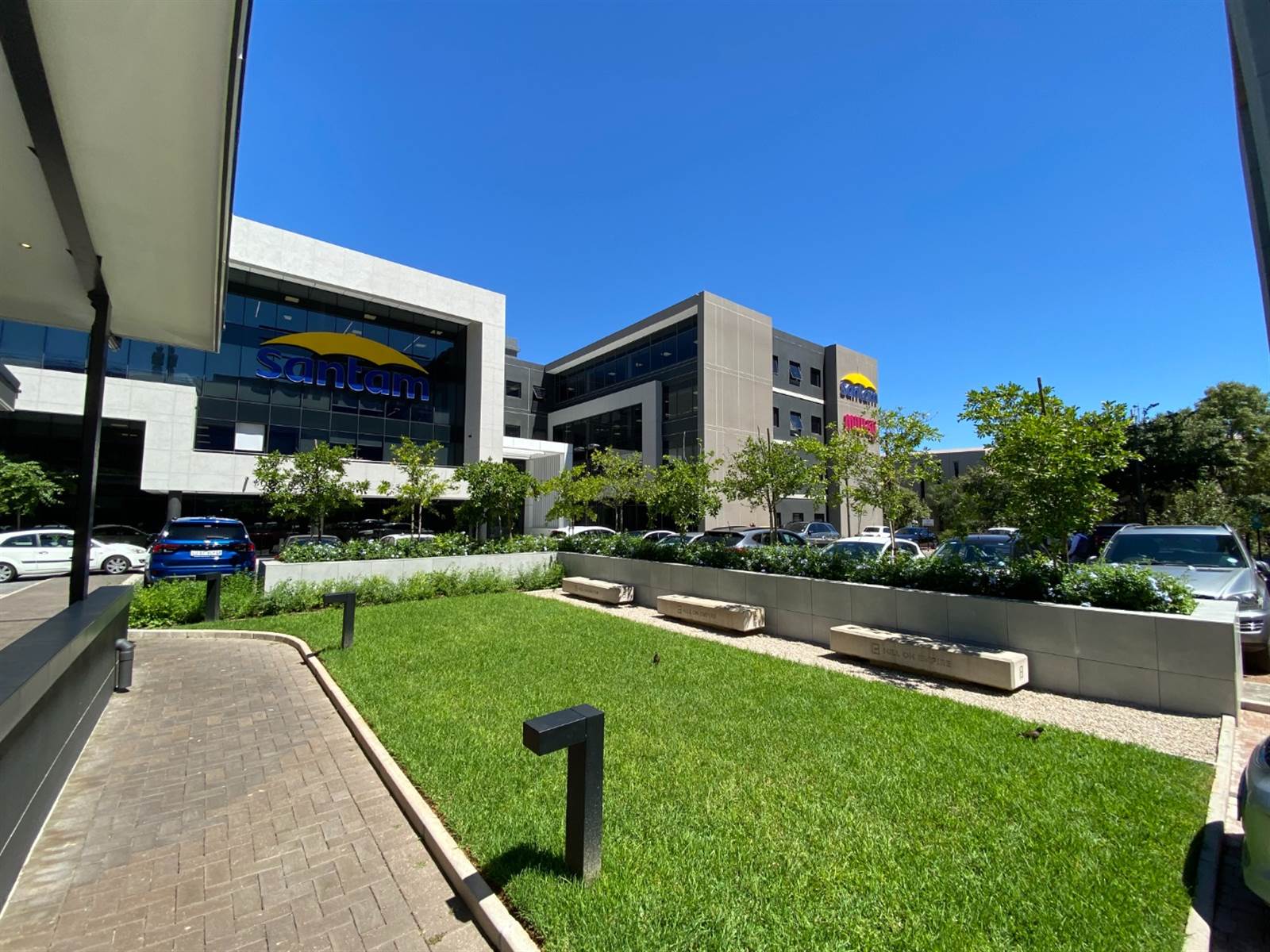 433  m² Commercial space in Parktown photo number 10