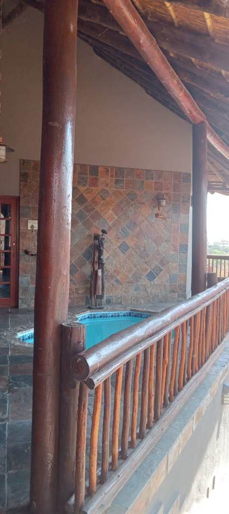 3 Bed House in Hartbeespoort Dam photo number 1