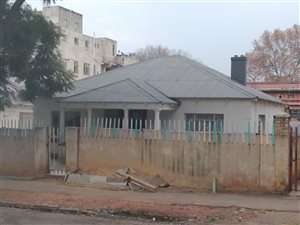 4 Bed House in Yeoville