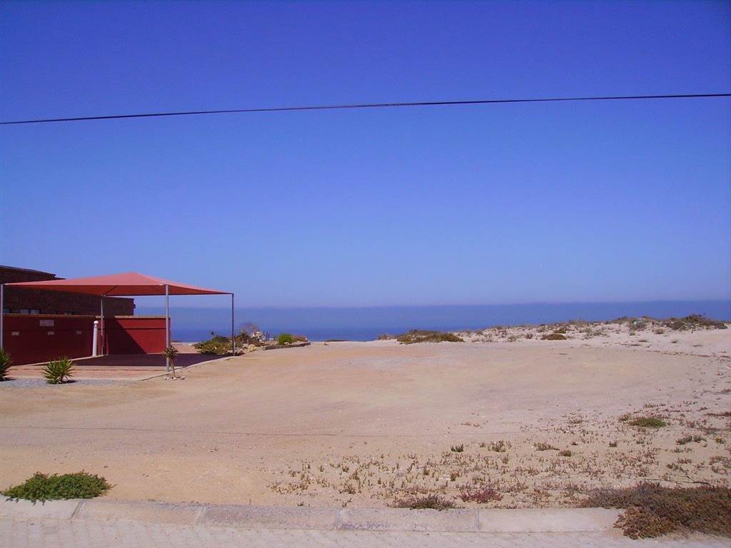 954 m² Land available in Port Nolloth photo number 14