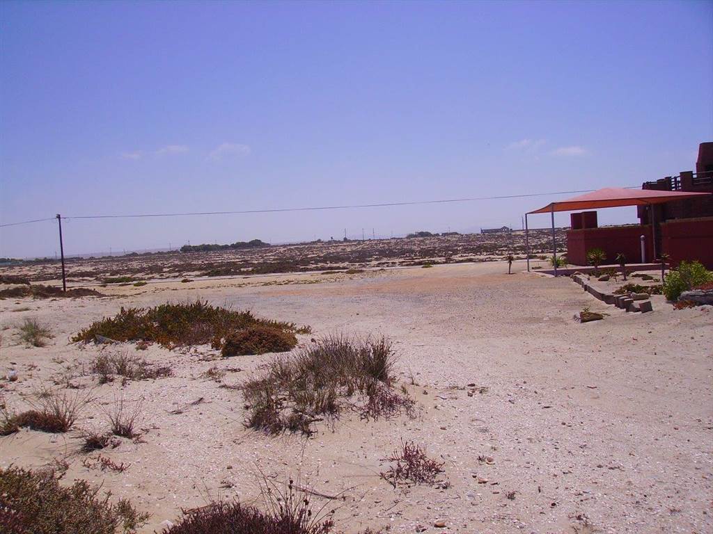 954 m² Land available in Port Nolloth photo number 7