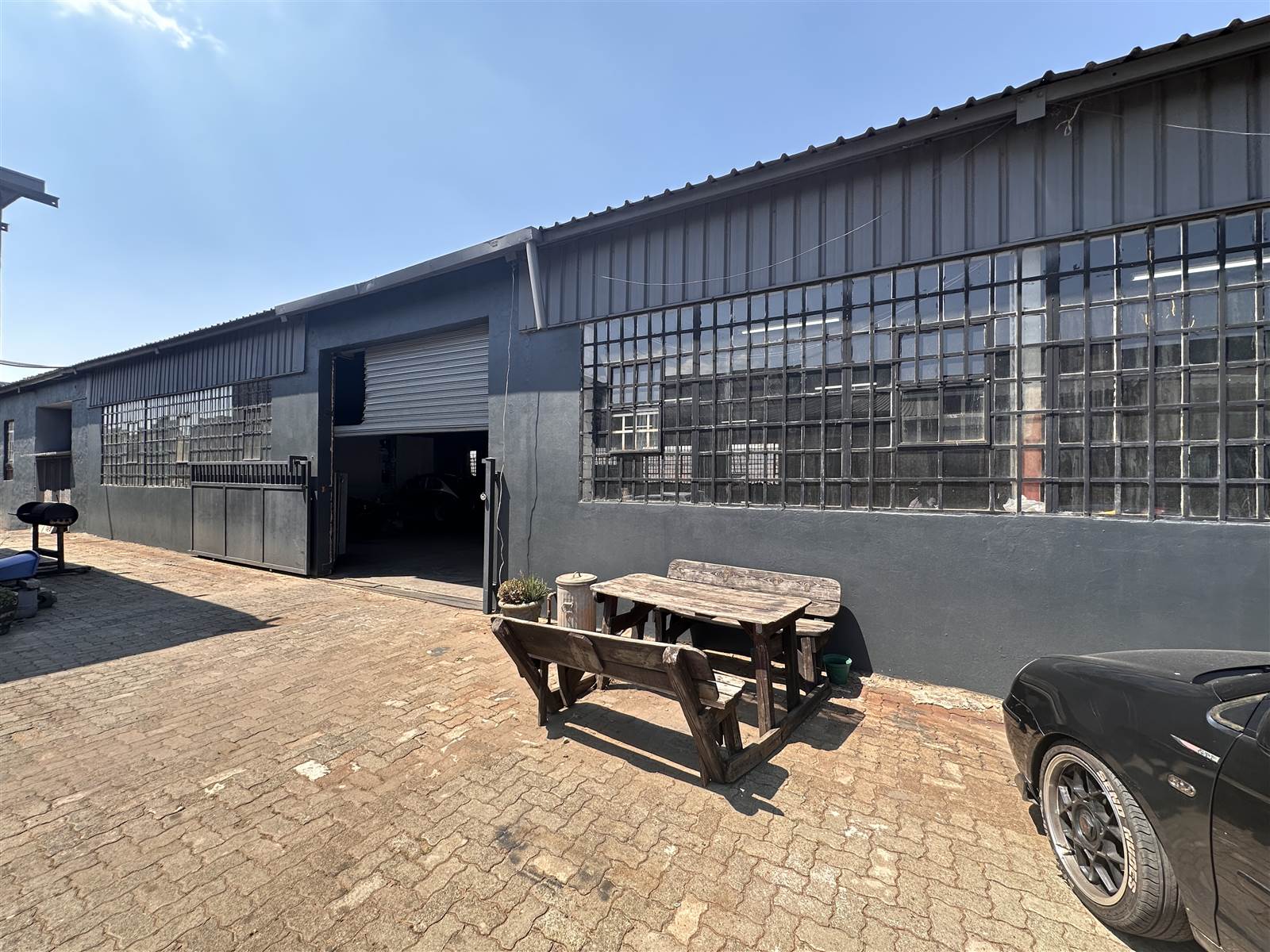 830  m² Industrial space in Wadeville photo number 2