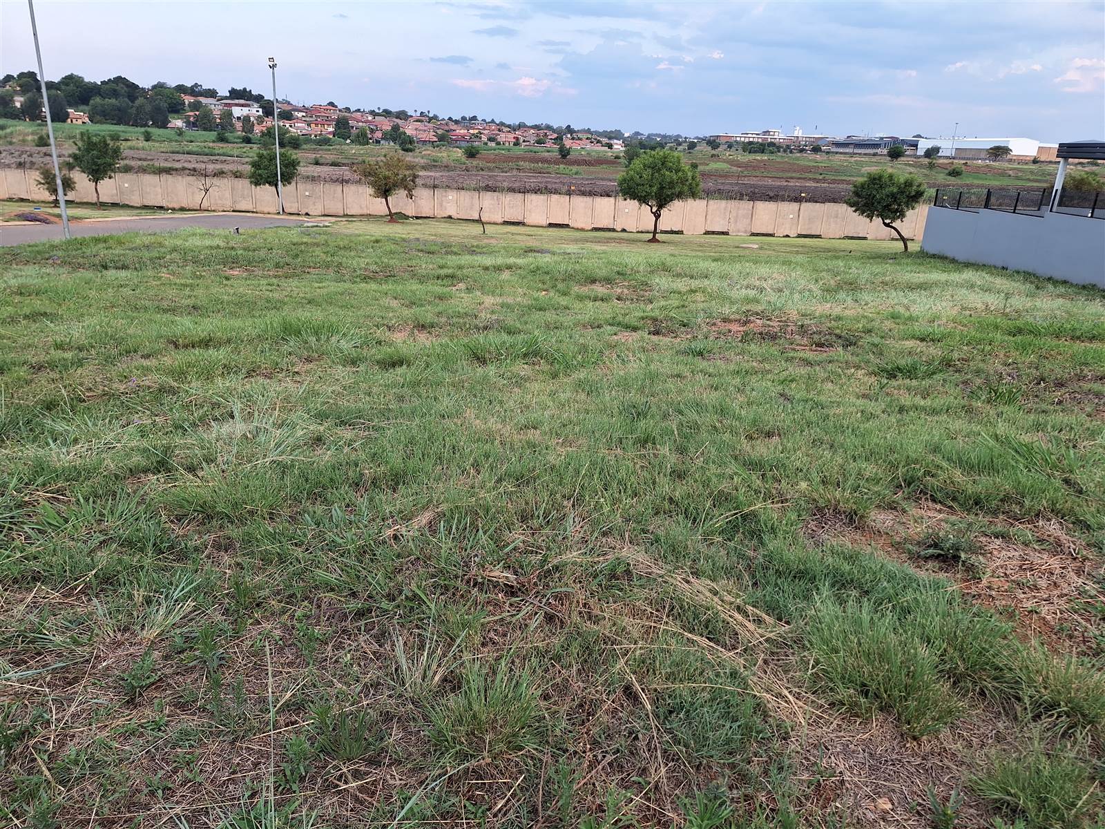 357 m² Land available in Clayville photo number 4