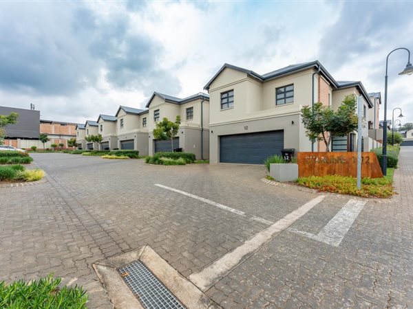 4 Bedroom House 4 Bedroom House