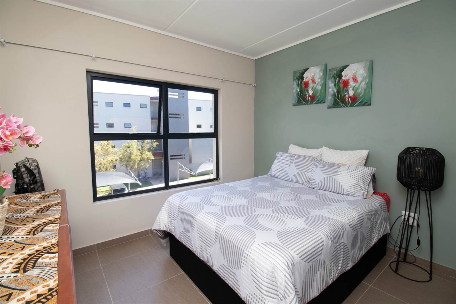 3 Bed Apartment in Kyalami photo number 9