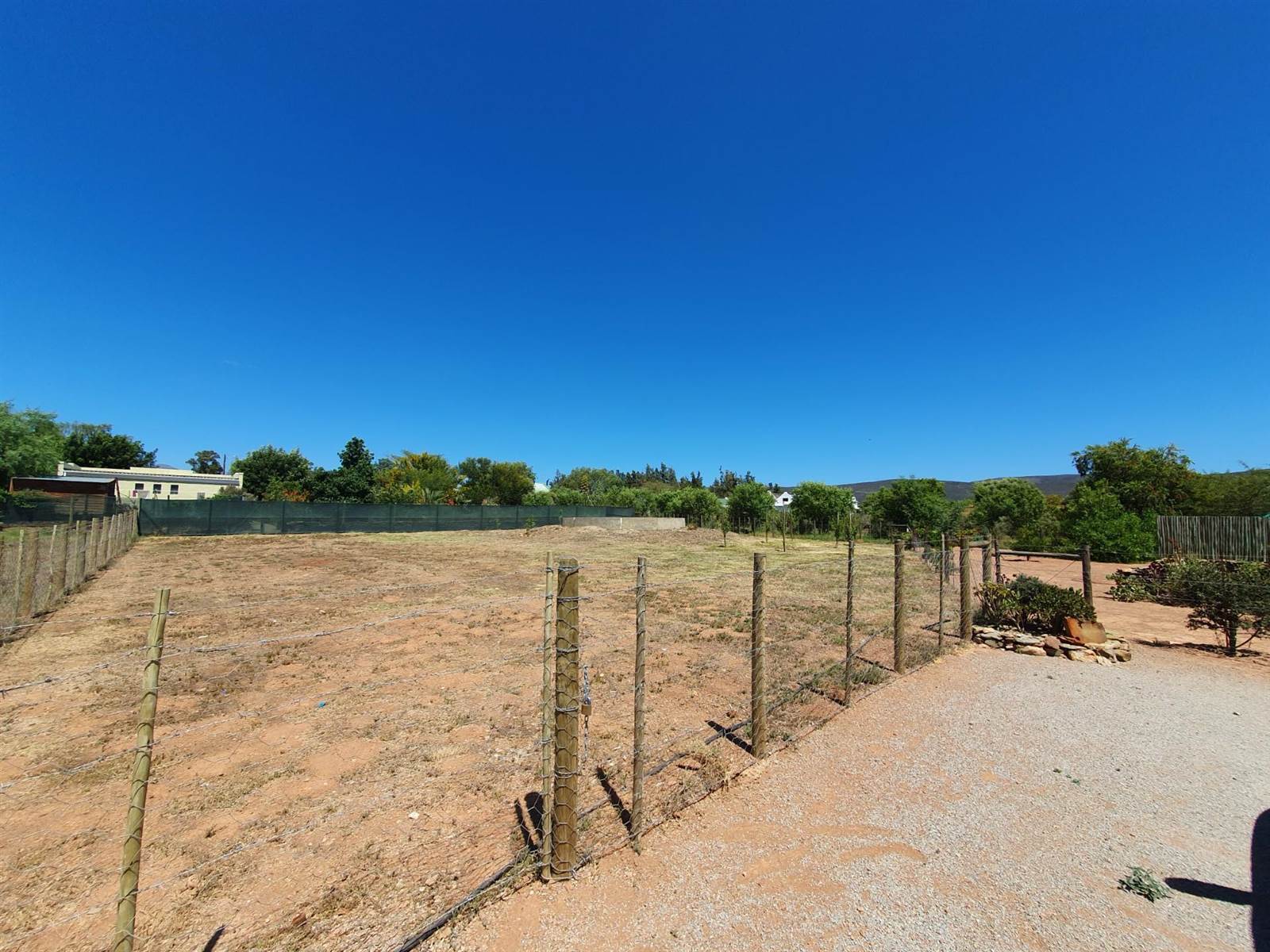 976 m² Land available in McGregor photo number 7