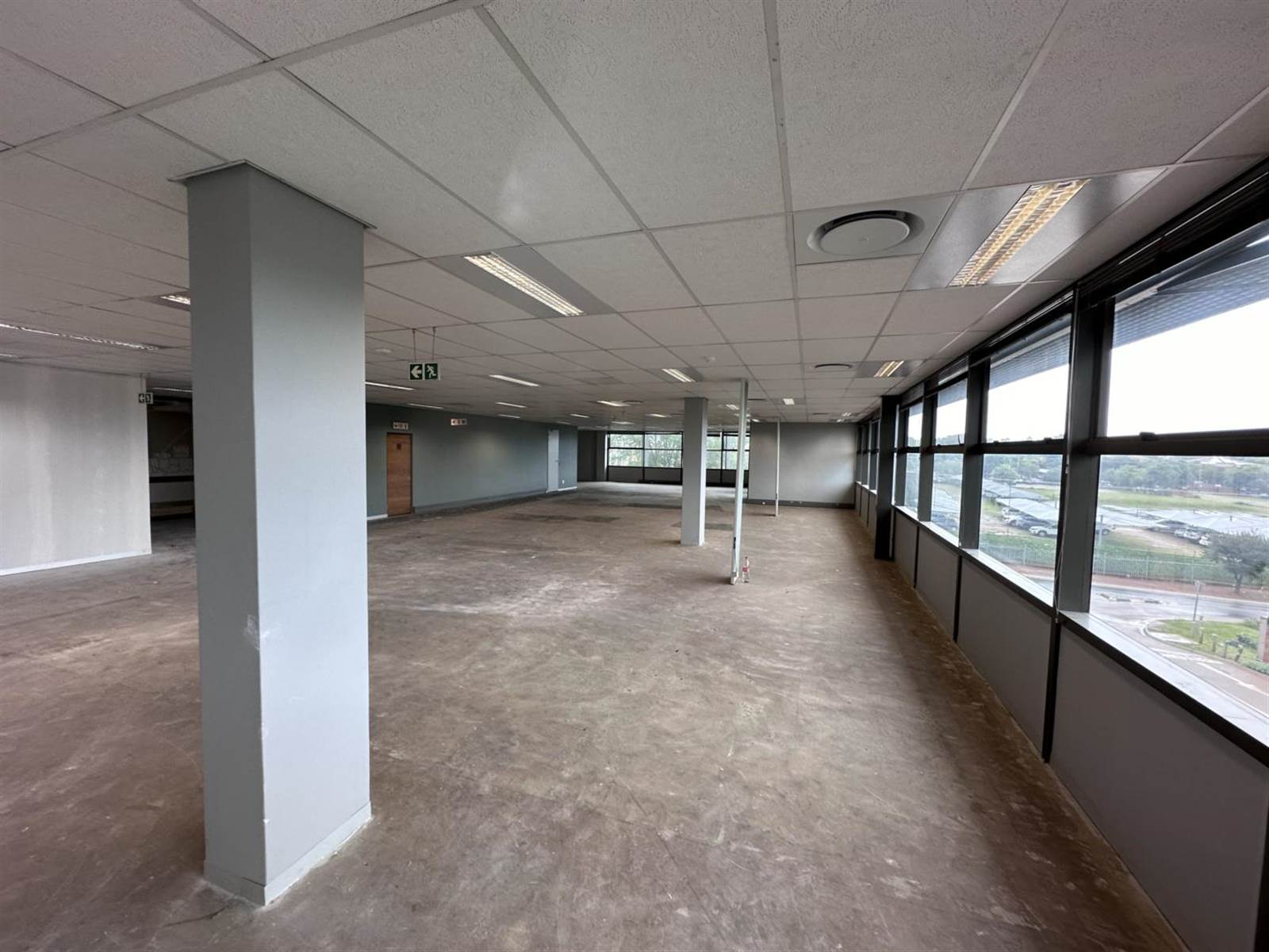 17200  m² Office Space in Ashlea Gardens photo number 3