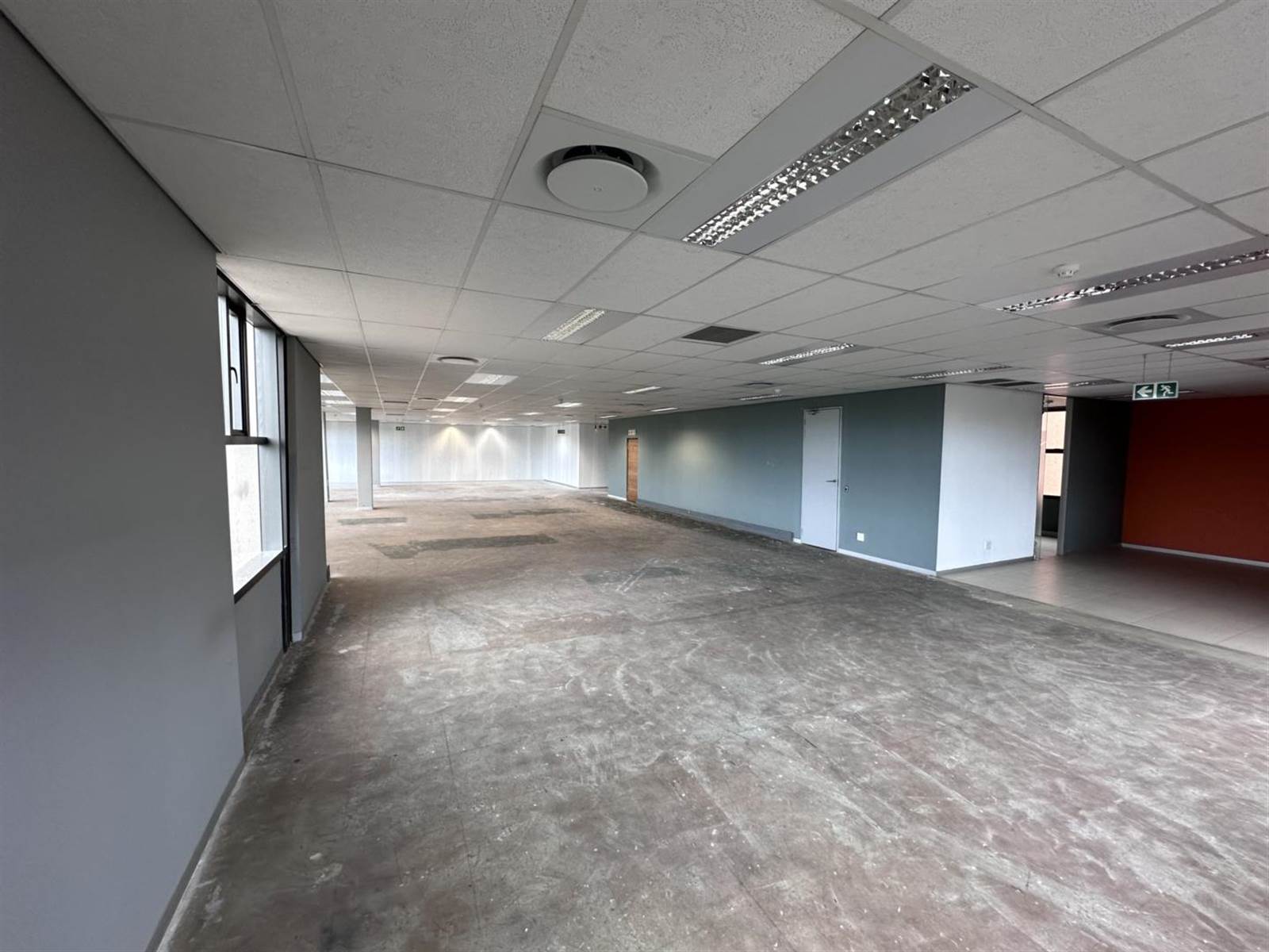 17200  m² Office Space in Ashlea Gardens photo number 14