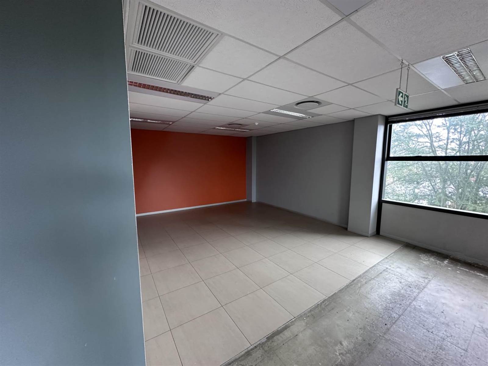 17200  m² Office Space in Ashlea Gardens photo number 1