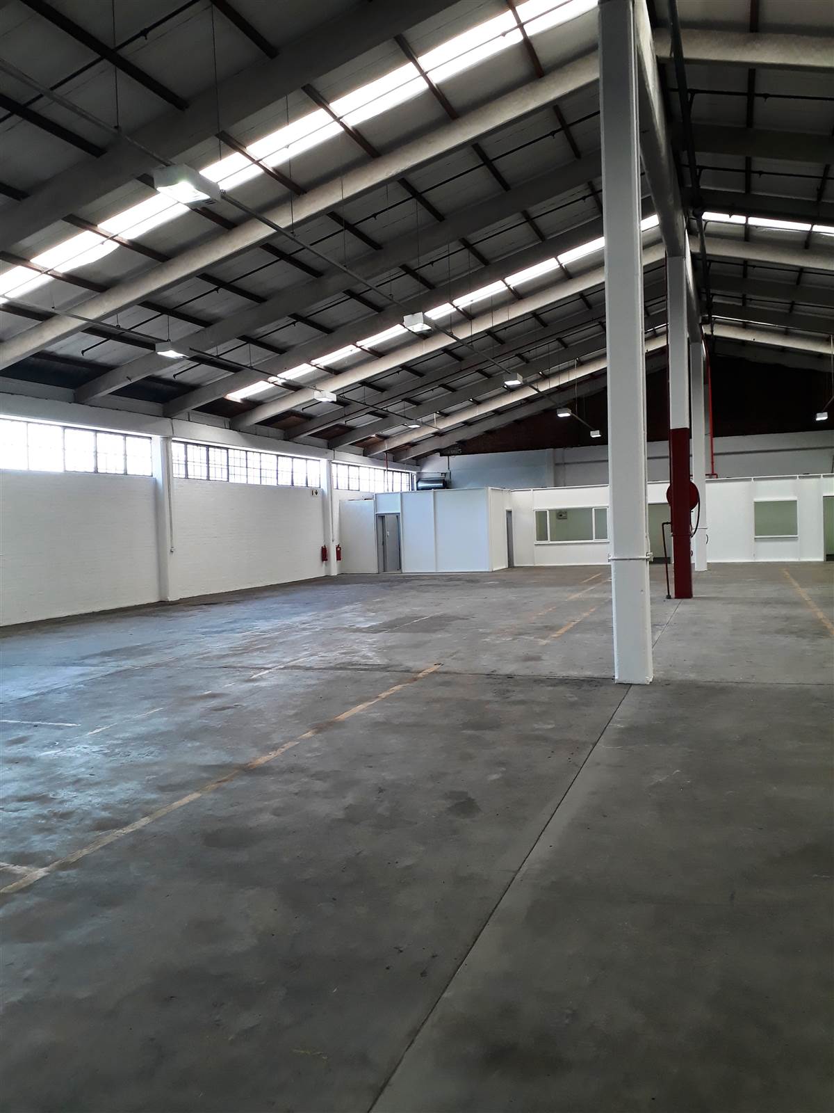 1108  m² Industrial space in Pinetown Central photo number 2