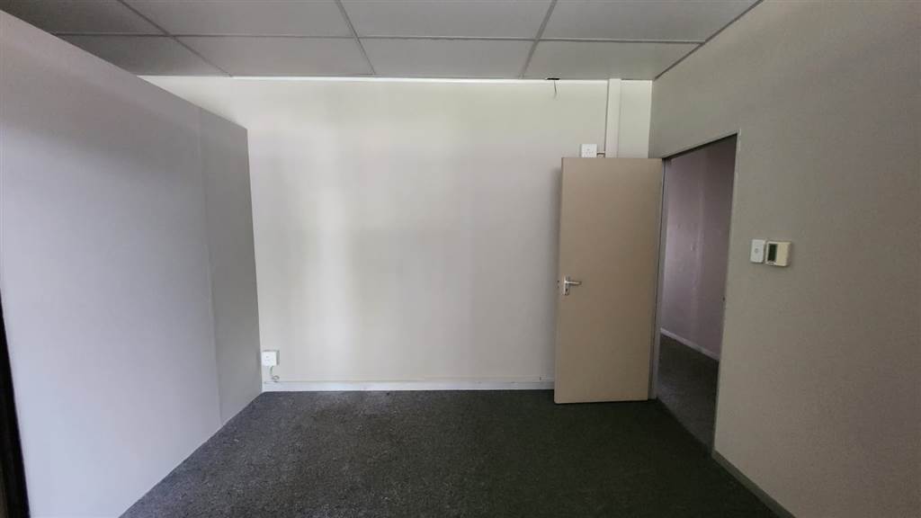 63  m² Commercial space in Pretoria North photo number 6