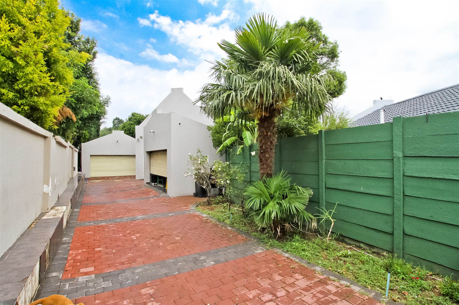 3 Bed House in Corlett Gardens photo number 22
