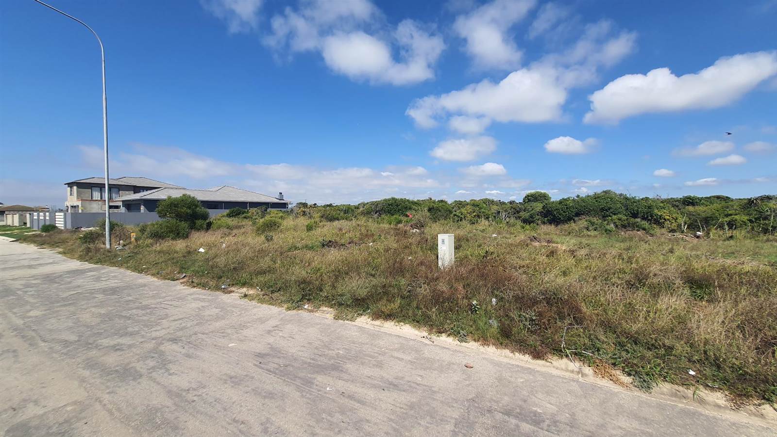600 m² Land available in Bluewater Bay photo number 4