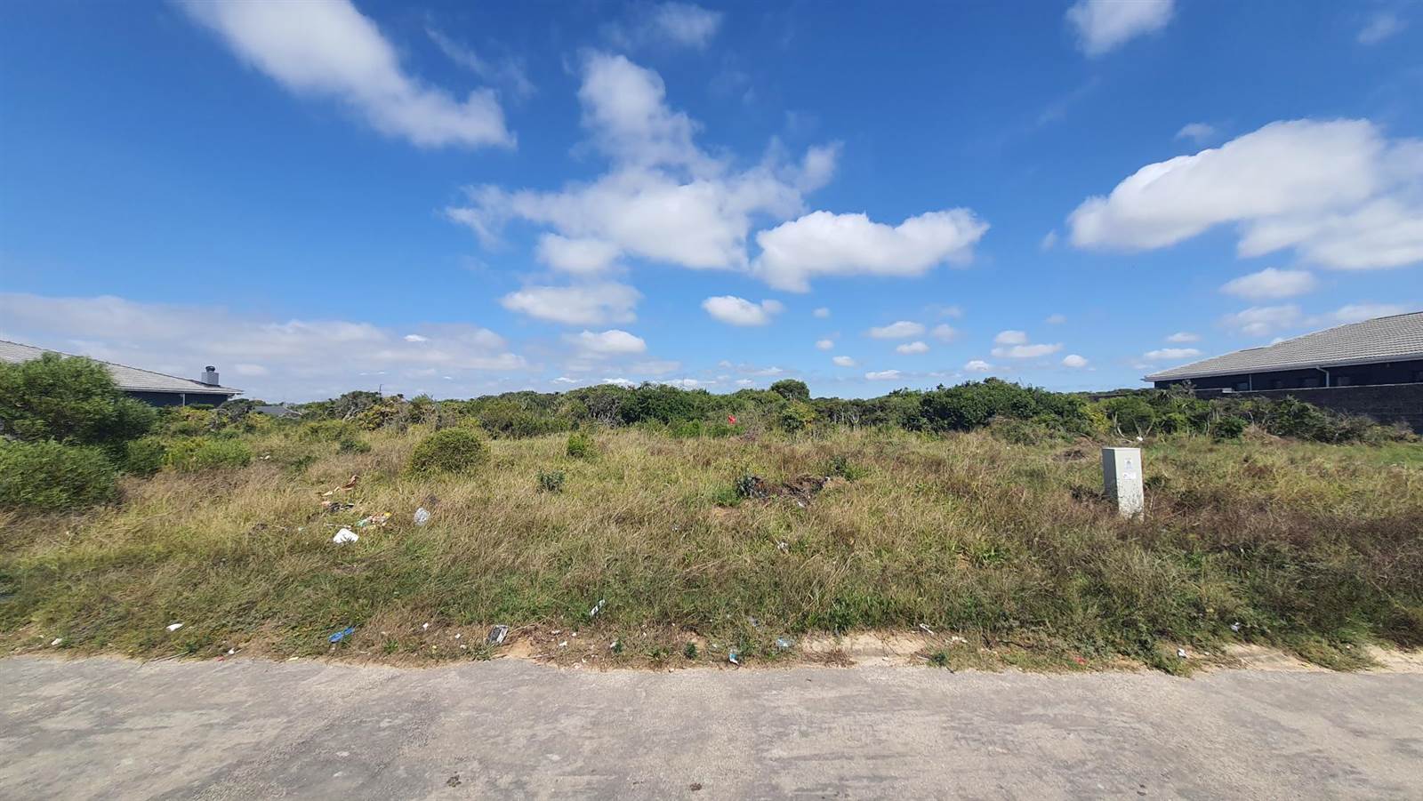 600 m² Land available in Bluewater Bay photo number 3