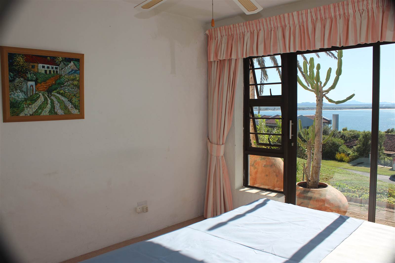 4 Bed House in Santareme photo number 24
