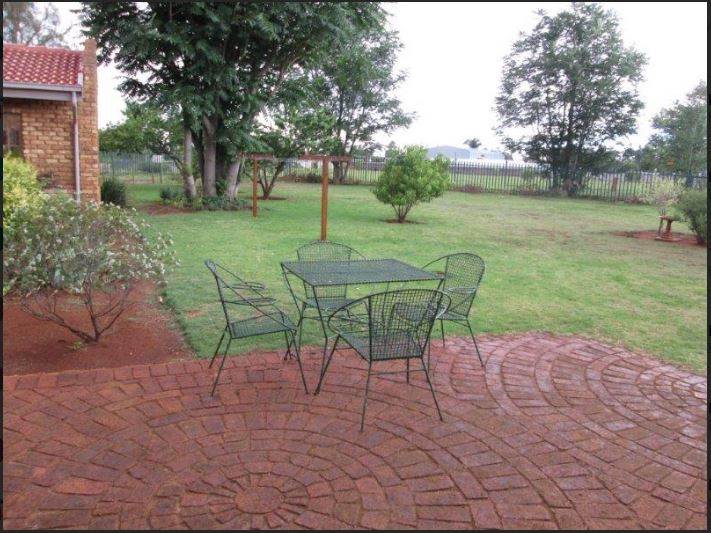 4 Bed House in Benoni AH photo number 2