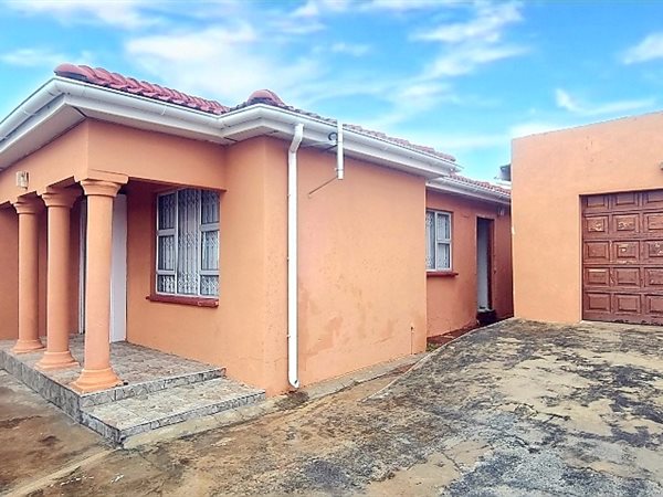6 Bed House in Mdantsane