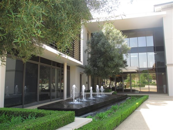 249  m² Commercial space in Fourways